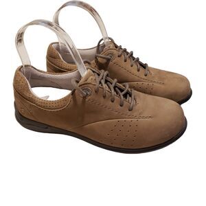 Aravon Farren womens suede leather shoes lace up sneakers brown size 7
